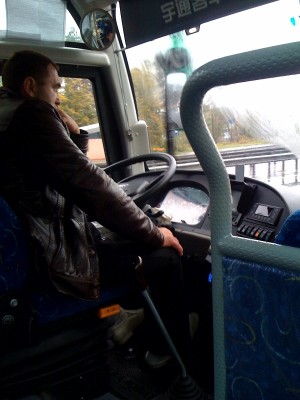 bus4.jpg
