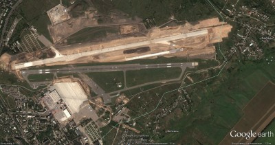 Airport_8_11_2011.jpg