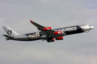 AirAsia X: А 340-300 компании  в  спецливрее.