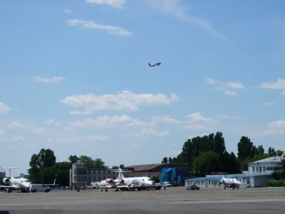 Российский &quot;ЮТ эйр&quot;, Bombardier CRJ 200 ,( VQ-BGH )