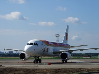 IBERIA AIRLINES , AIRBUS  А 319-111 (EC-JAZ)