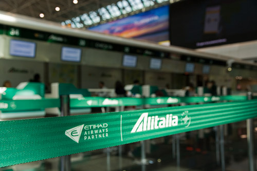 Стойки регистрации Alitalia