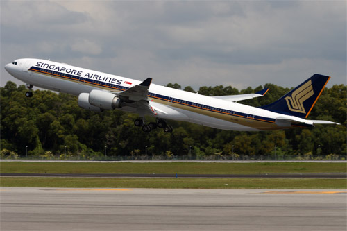  Airbus A340-500  Singapore Airlines