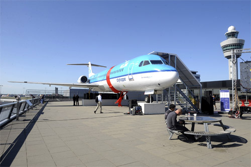  KLM       