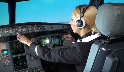 http://www.avianews.com/airlines/advice/2016/01/10_stewardess_like_pilot/500.jpg