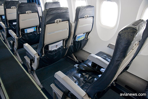 Кресла в Bombardier Q400 airBaltic