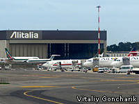 На перроне римского "Фьюмичино" в основном самолеты итальянской Alitalia и итальяно-немецкой AirOne.