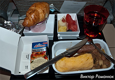 ^^ Питание от Etihad на маршруте Абу-Даби - Бангкок