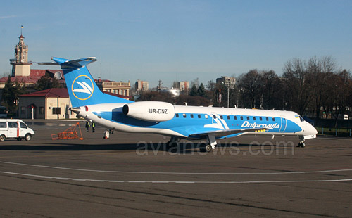   Embraer 145     
