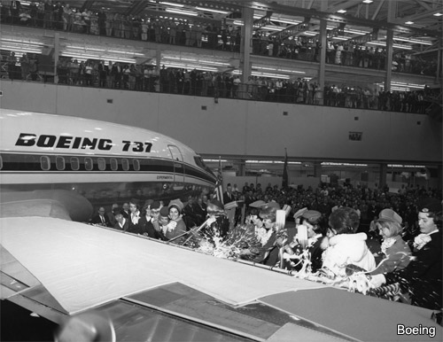 Boeing представил первый 737 17 января 1967 года
