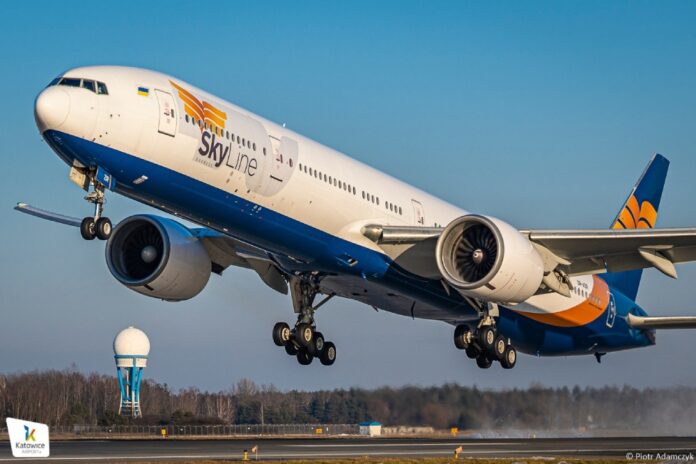 Boeing 777-300ER Skyline Express UR-AZR