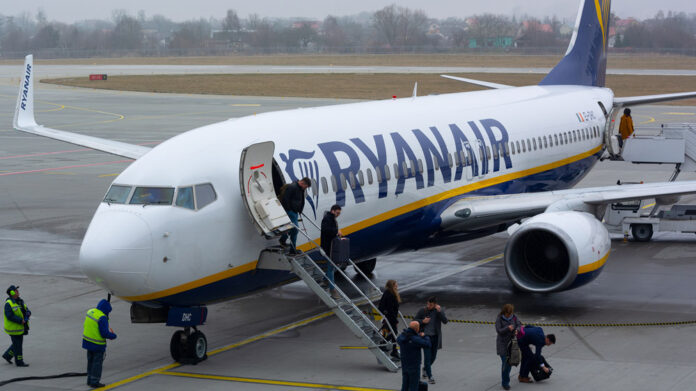 Ryanair's Boeing 737-800