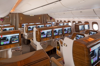 emirates777_business.jpg