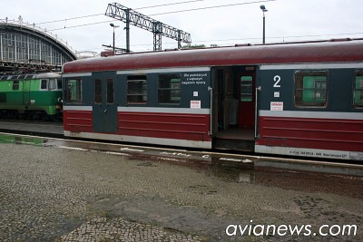 train2.jpg
