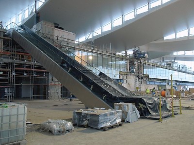 wroclaw_escalator.jpg