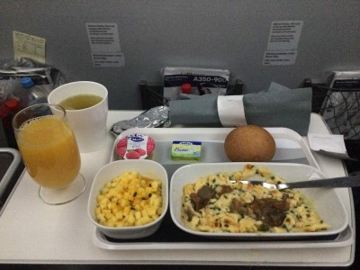 LH Premium Economy breakfast.JPG