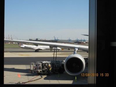 Аэропорт EWR, двигатель нашего Айрбаса.