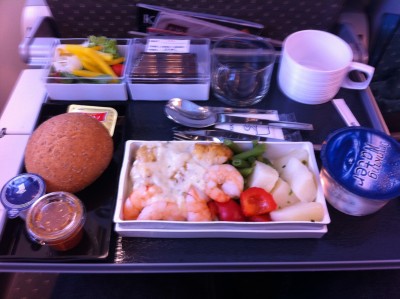 Изображение 061.jpg (1.74 МіБ) Переглянуто 5643 разів Завтрак на плече SIN-HKG