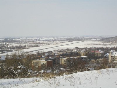 800px-Uzhhorod_Airport_2005.jpg