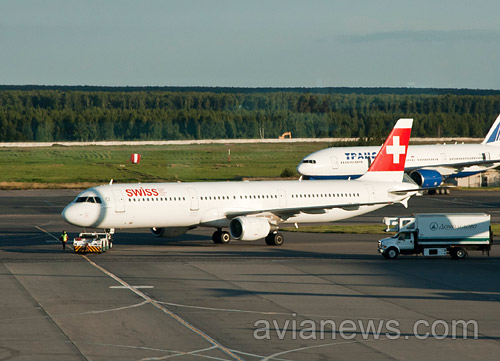 Швейцарская авиакомпания Swiss, являющаяся дочерним предприятием немецкой Lufthansa, с 1 октября прекратит летать из Цюриха в Киев