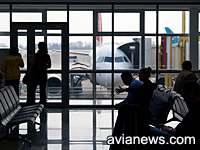Число пассажиров украинских авиакомпаний увеличилось на 10%, а пассажиропоток аэропортов страны вырос на 15%