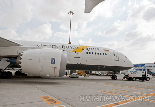    Boeing 787    Rolls-Royce 