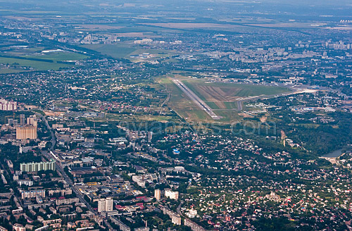 Киев с высоты, фото аэропорта Жуляны
