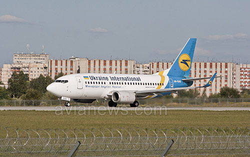 Boeing 737 500 МАУ в аэропорту Львов