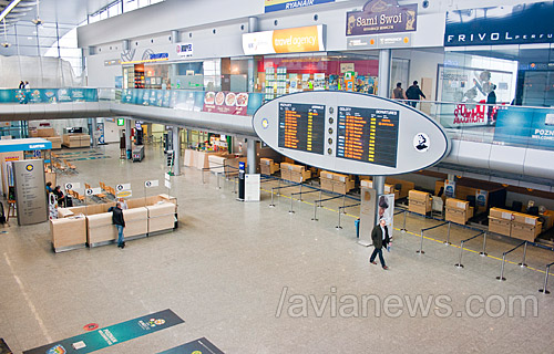 Check In airport Poznan Lawica
