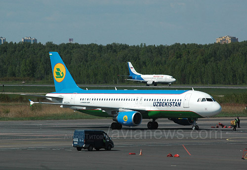 Airbus A320 Uzbekistan Airways