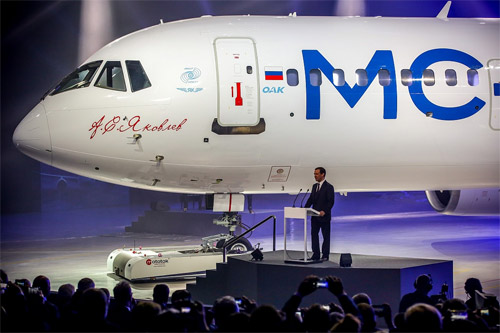 Дмитрий Медведев на церемонии выкатки МС-21-300