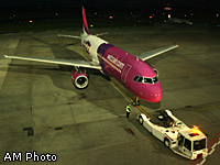 Wizz Air закручивает гайки: больше 1 сумки в салон самолета не позволят брать.