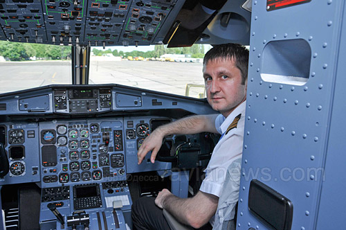 Кабина пилотов самолета ATR 72-500