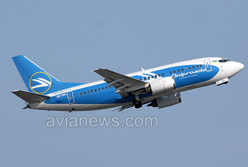 Самолет Boeing 737 Днеправиа