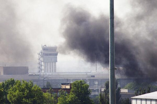 Восстановление работы аэропорта Донецк может занять недели