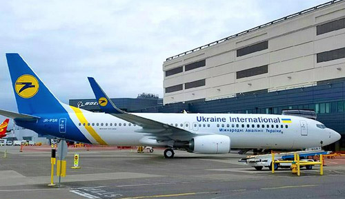 Boeing 737-800 МАУ UR-PSR