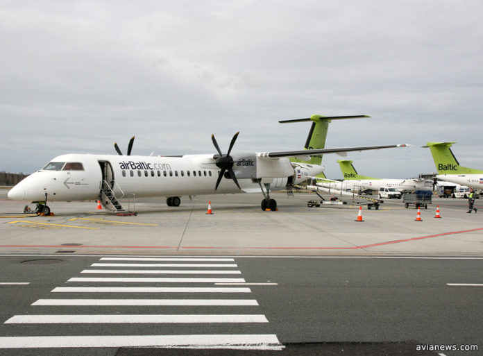 Самолеты airBaltic