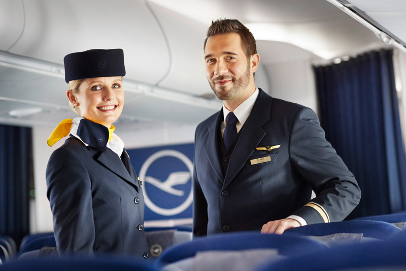 Обновленная форма экипажей Lufthansa. Фото: Lufthansa