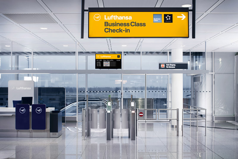 Новый дизайн навигации в аэропорту от Lufthansa. Фото: Lufthansa