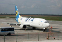 Грузовой Boeing 737-300SF МАУ. Фото: avianews.com