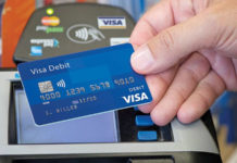 Карта платежной системы Visa. Фото: Visa