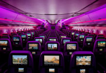 Развлекательная система на борту самолета Qatar Airways