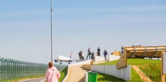 Официальная площадка для наблюдения за самолетами в аэропорту Брюсселя Завентем. Фото аэропорта