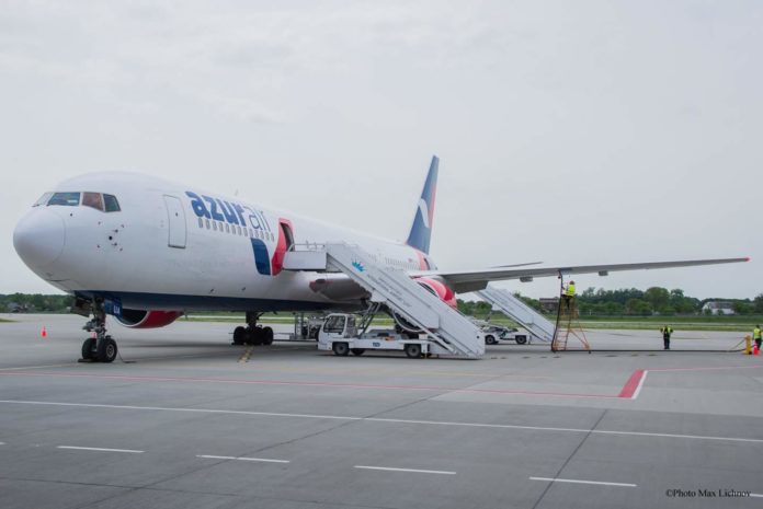 Boeing 767 Azur Air Germany в аэропорту Львов