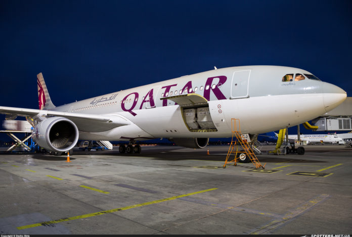 Airbus A330-200 Qatar Airways в аэропорту Борисполь