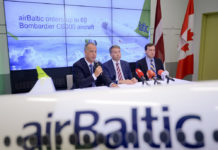 Глава airBaltic Мартин Гауcc объявляет о твердом заказе на 30 Bombardier CS300