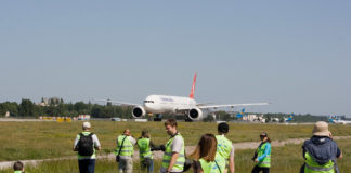 Boeing 777-300 Turkish Airlines