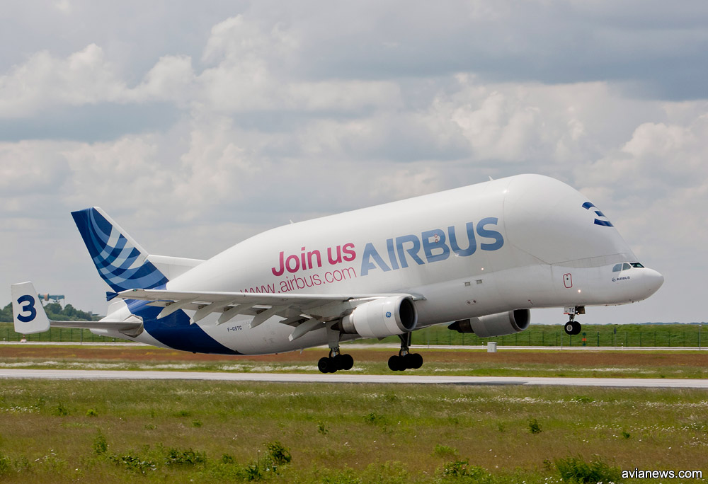Самолет Beluga старого поколения, созданный на базе A300-600