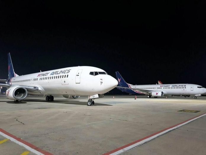 Самолеты Boeing 737-800 Myway Airlines