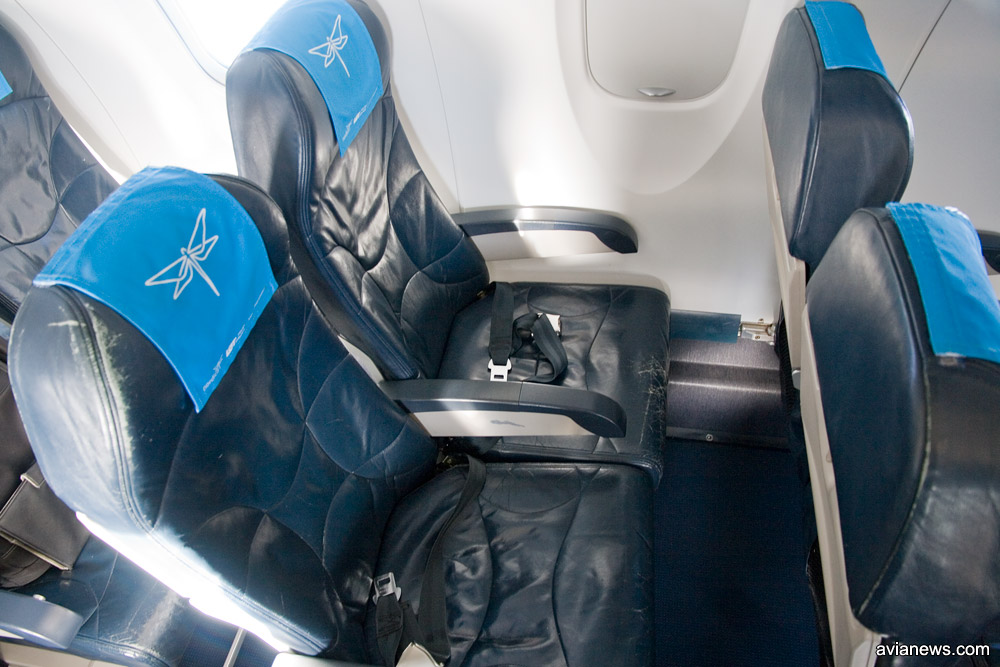 Шаг кресел в самолетах Nordica Bombardier CRJ 700/900